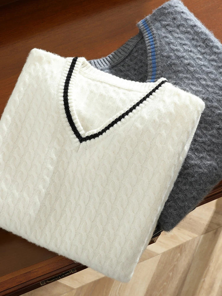 Callum | V-Neck Sweater