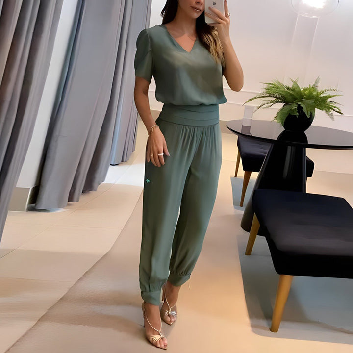 CLARA | TRENDY SET WITH BLOUSE AND TROUSERS