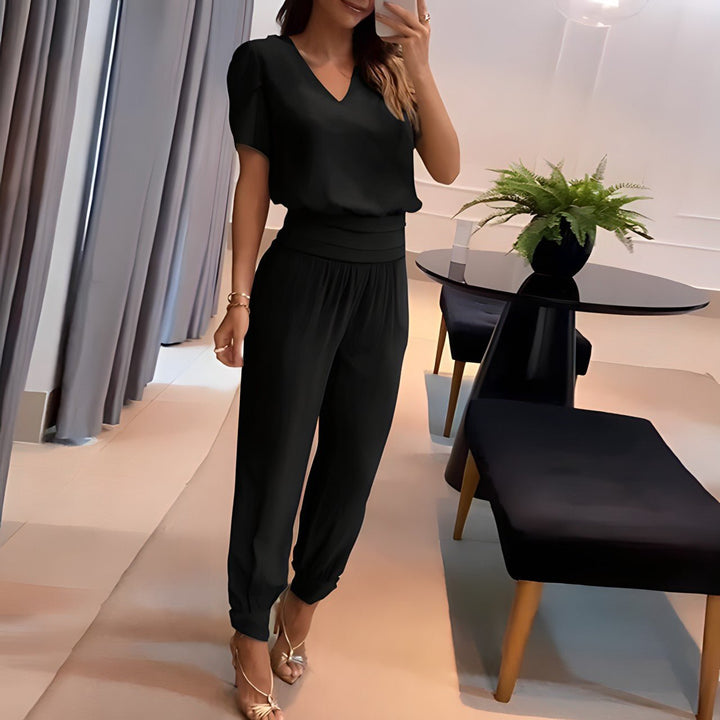 CLARA | TRENDY SET WITH BLOUSE AND TROUSERS