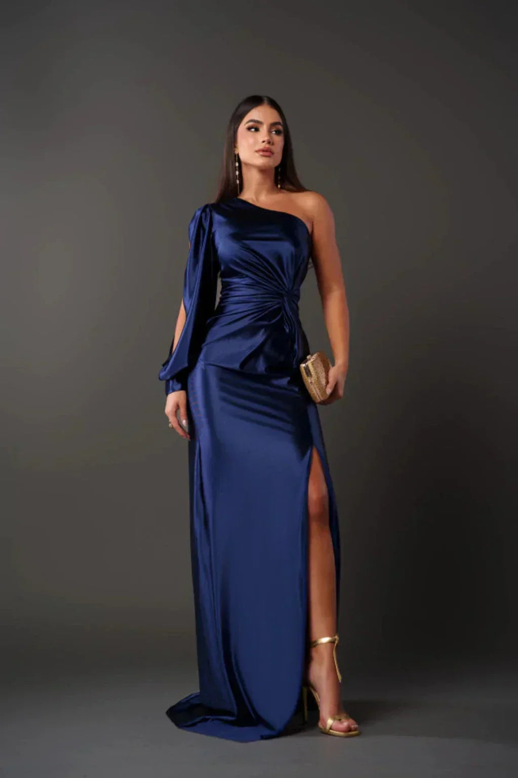 Cora | One-sleeved satin dress