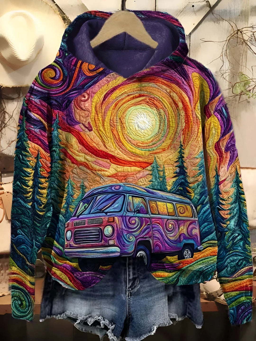 Zola | Retro Roadtrip Hoodie